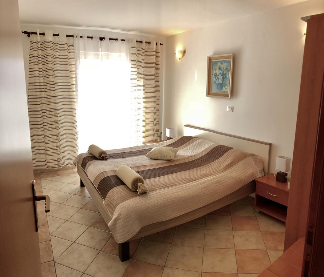 Apartment Dana Rovinj Exterior foto